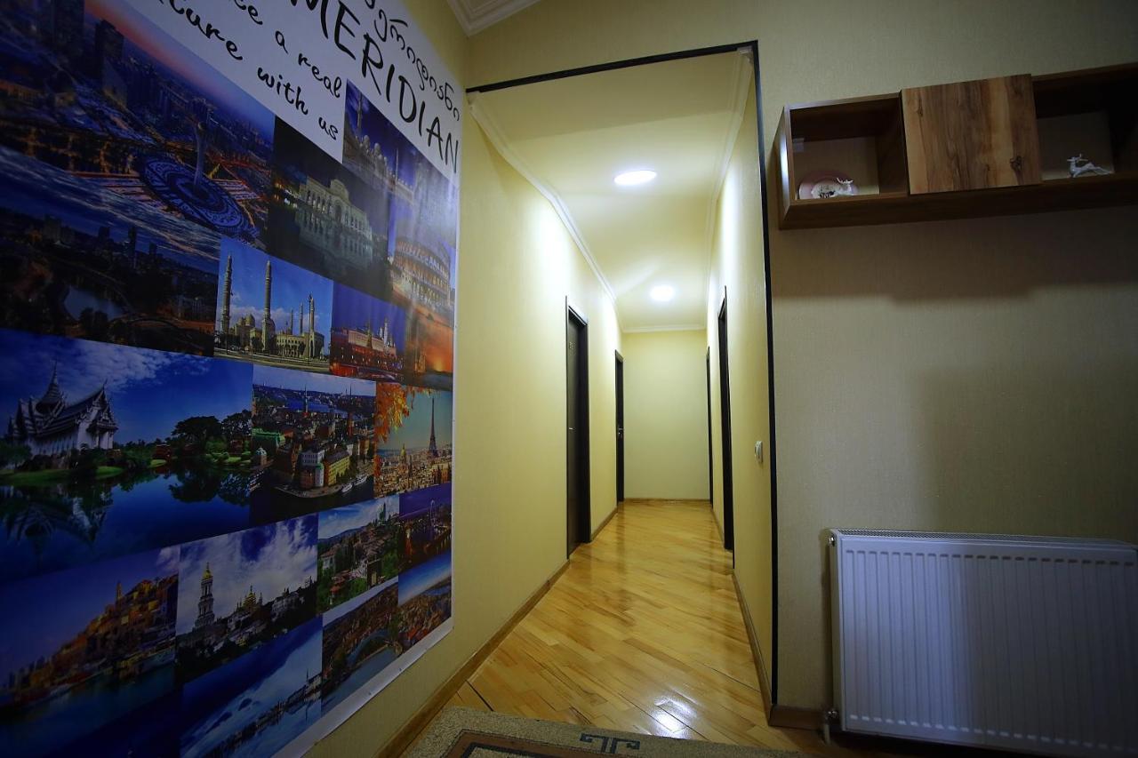 Meridian Koetaisi Buitenkant foto